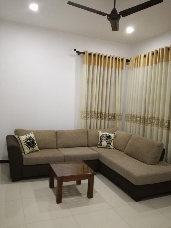 Bianco Terrace Negombo Exterior foto